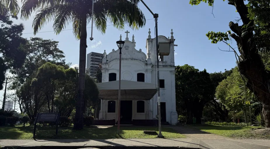 Capela da Jaqueira: fé, arte e memória no Recife
