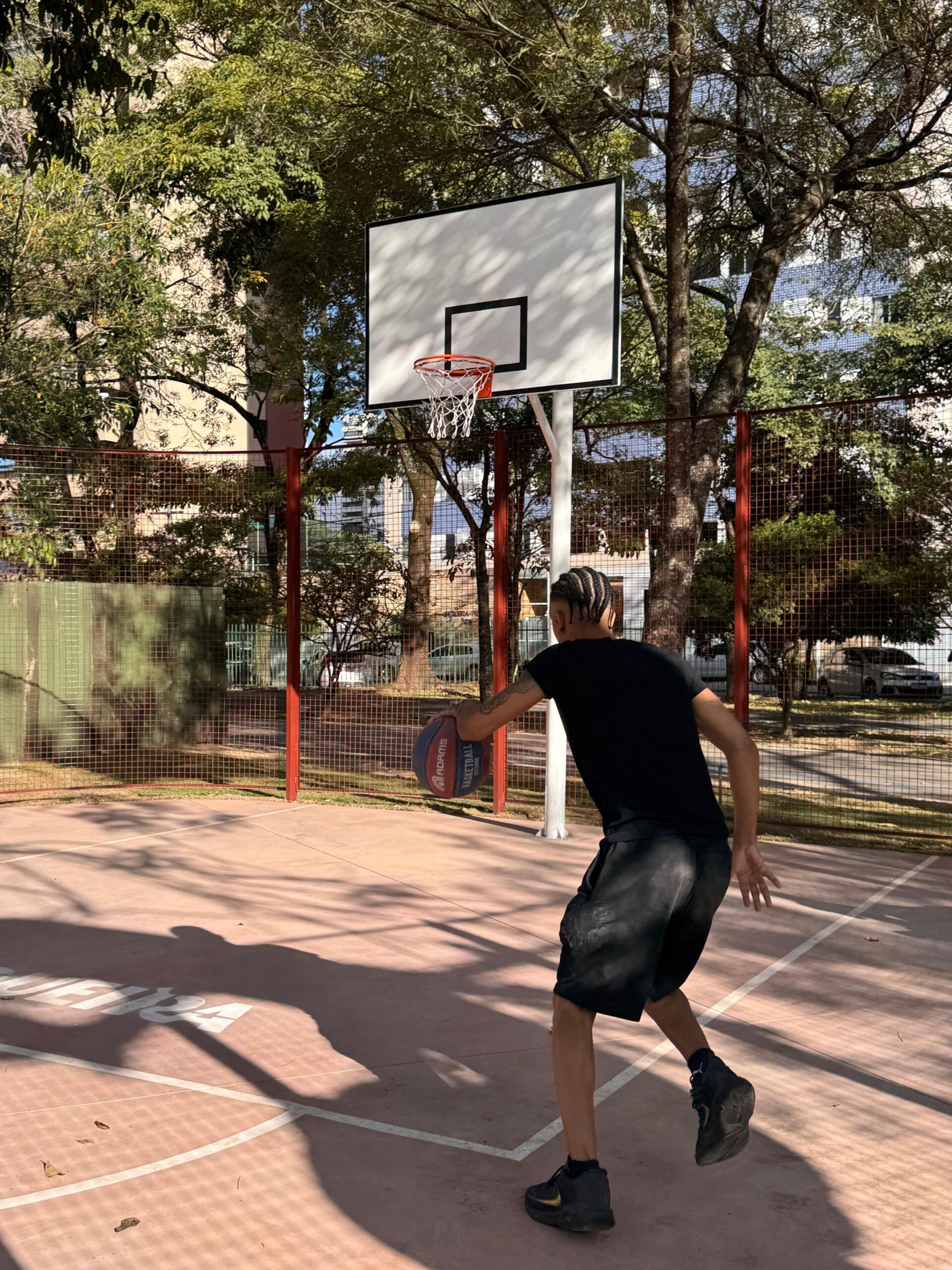 Jaqueira ganha novo complexo esportivo e cultural, público e gratuito, com quadras, escalada e anfiteatro